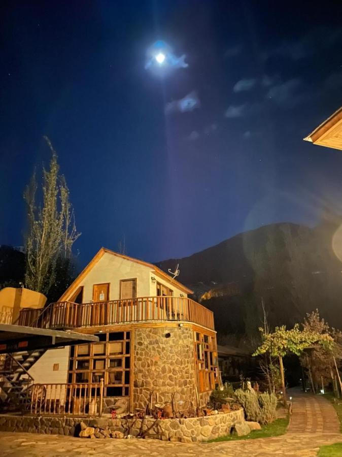 Hotel Faro Del Valle Pisco Elqui Kültér fotó
